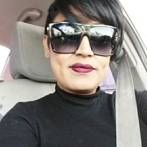 Meet your Posher, Karina